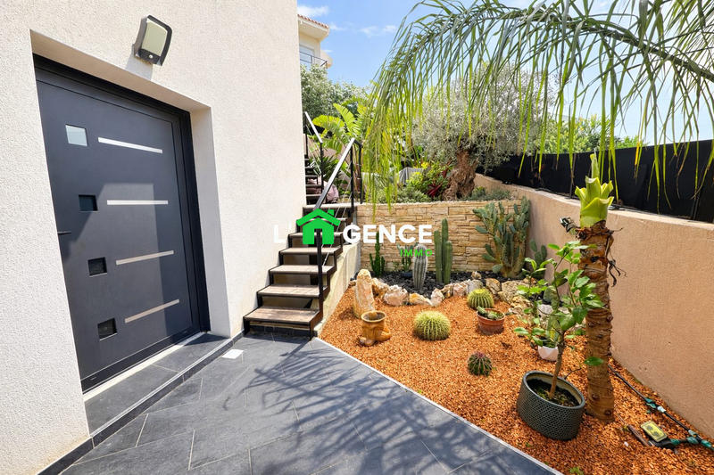 Villa - 160 m² - 6 pièces