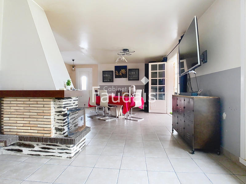 Maison - 100 m² - 5 pièces