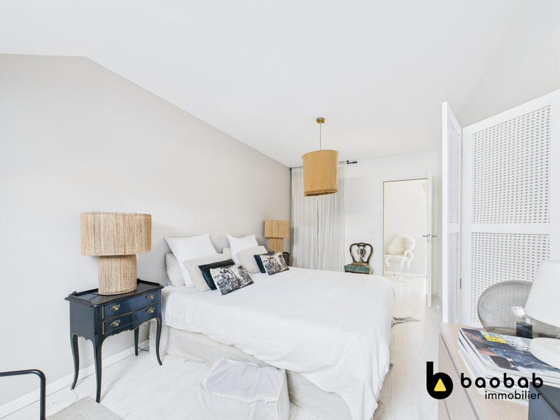 Maison - 122 m² - 5 pièces