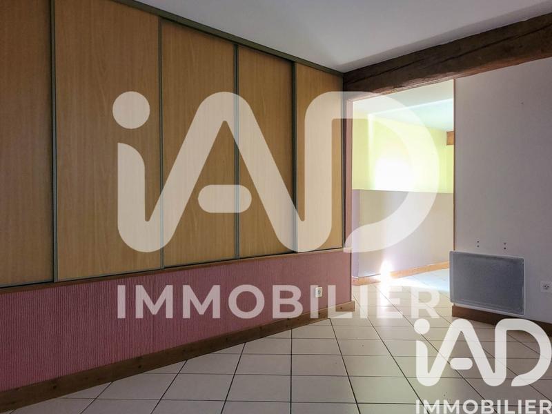 Maison - 317 m² - 8 pièces