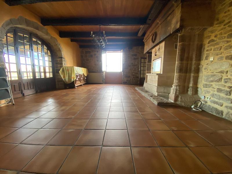 Maison - 224 m² - 6 pièces