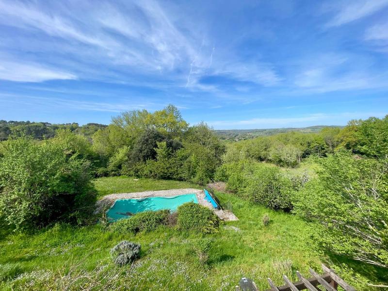 Maison - 98 m² - 4 pièces