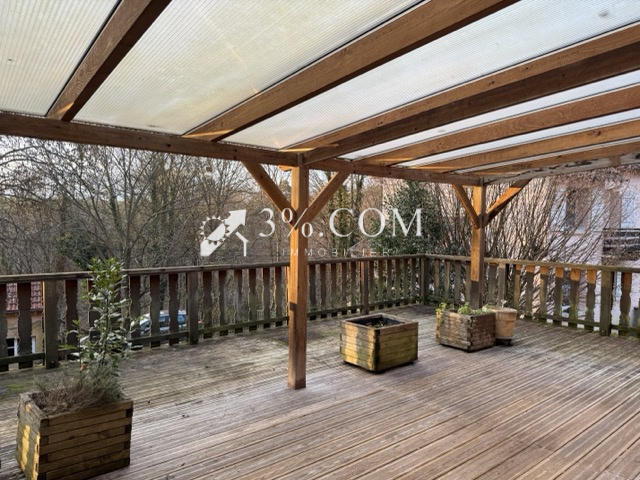 Maison - 193 m² - 7 pièces