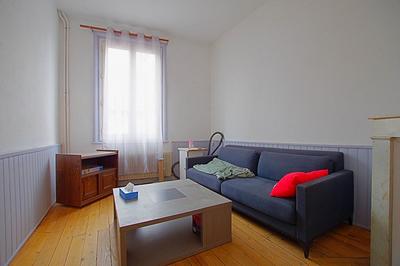 Immeuble - 84 m² - 3 pièces