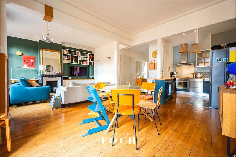 Appartement - 85 m² - 4 pièces