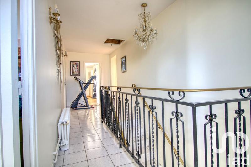 Maison - 150 m² - 7 pièces