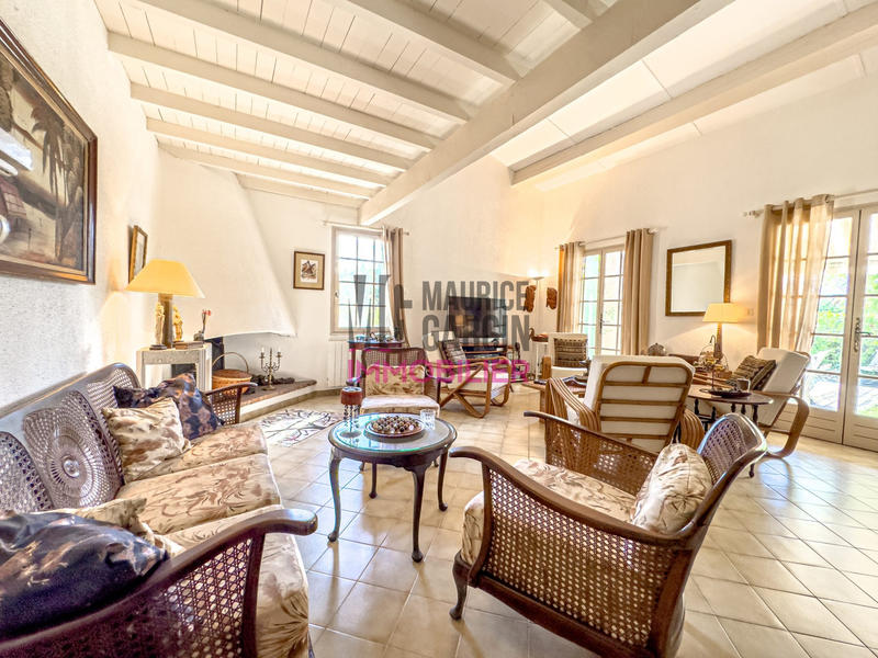 Maison - 127 m² - 6 pièces