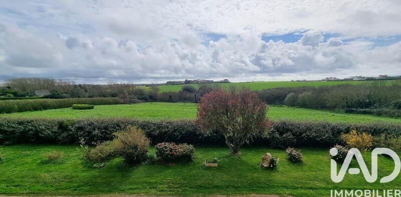 Maison - 191 m² - 10 pièces