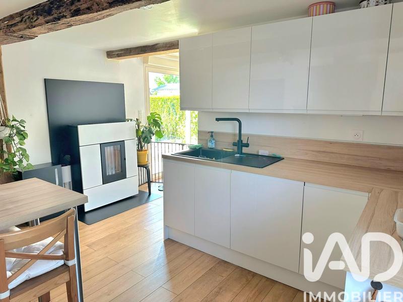 Maison - 90 m² - 5 pièces