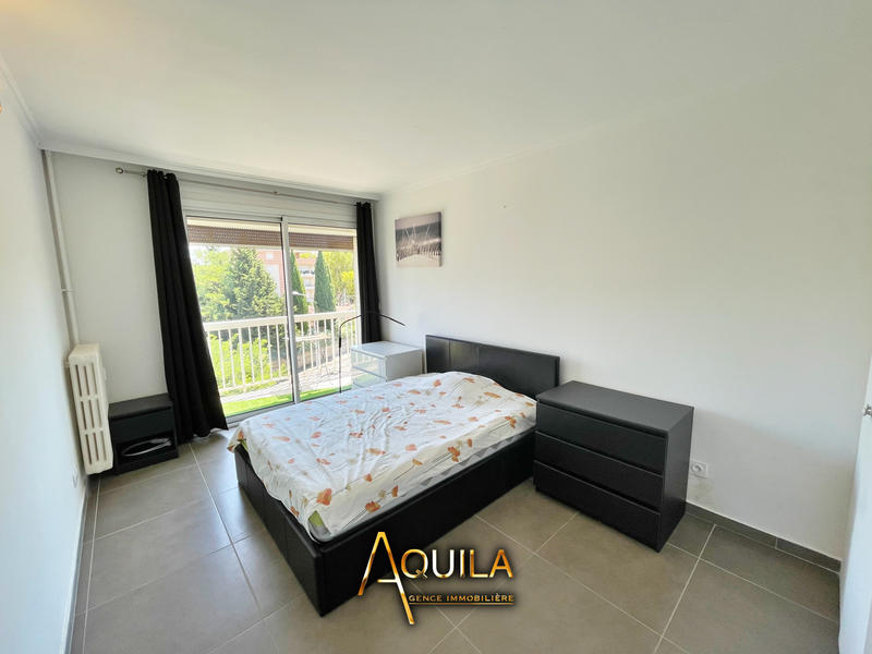 Appartement - 82 m² - 4 pièces