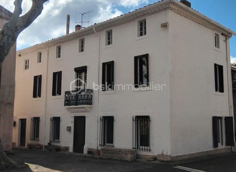 Maison de maîtres - 200 m² - 10 pièces