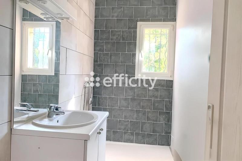 Maison - 144 m² - 6 pièces