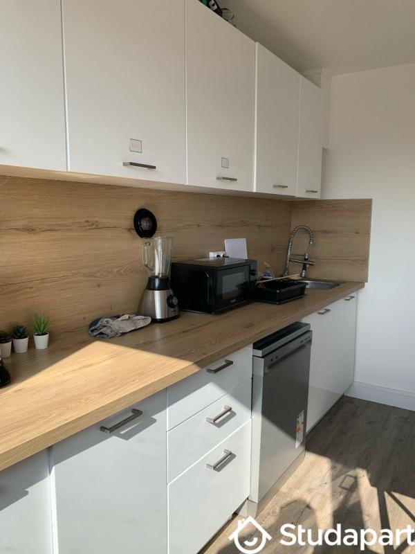 Chambre - 11 m² - 1 pièce