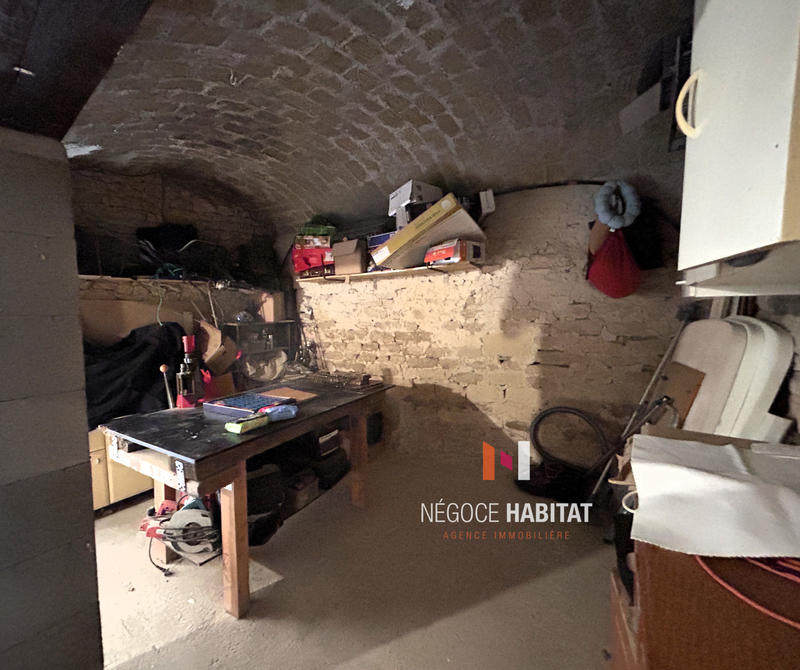 Maison - 184 m² - 8 pièces