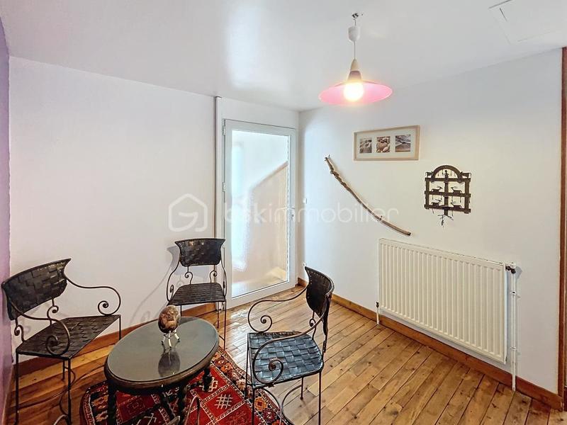 Propriété - 550 m² - 18 pièces