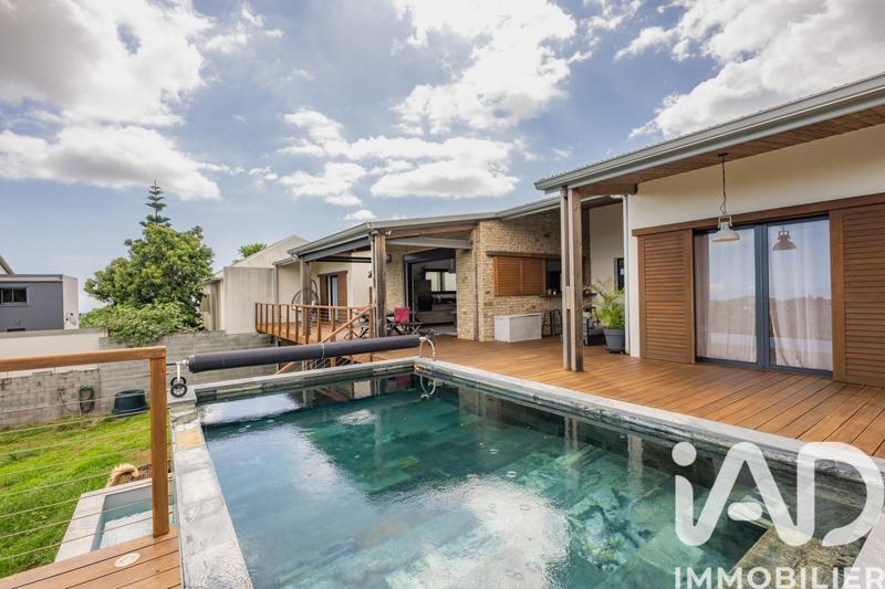 Maison - 130 m² - 4 pièces