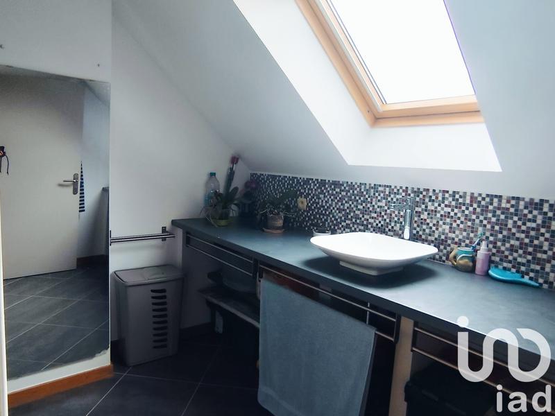 Maison - 180 m² - 6 pièces