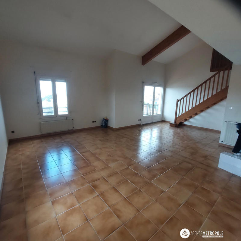 Appartement - 140 m² - 6 pièces