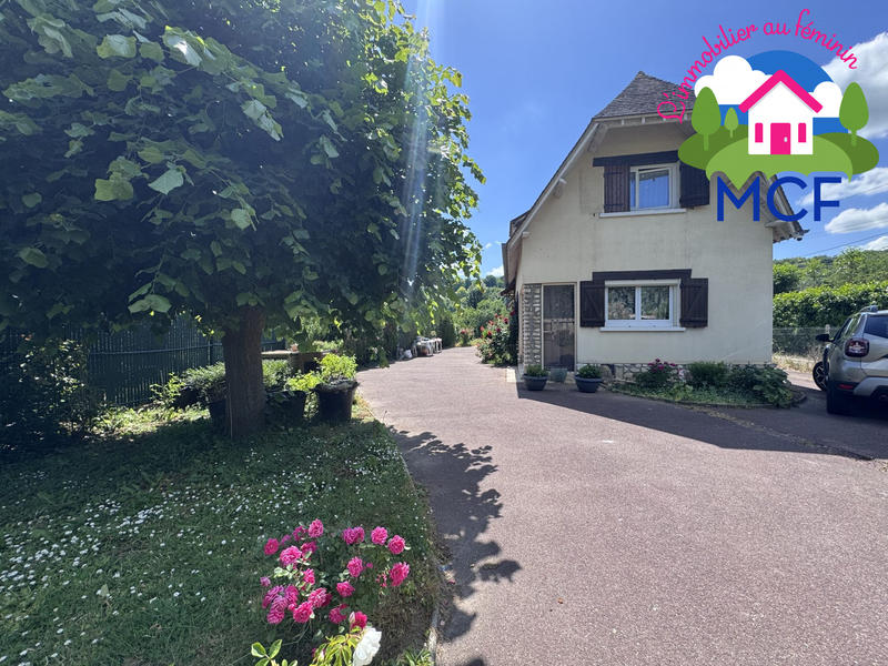 Maison traditionnelle - 121 m² - 7 pièces