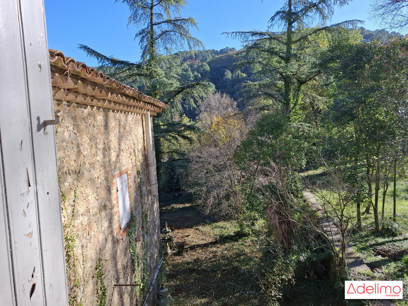 Mas - 260 m² - 20 pièces