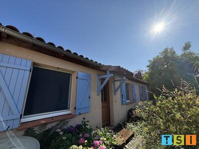 Maison - 104 m² - 5 pièces