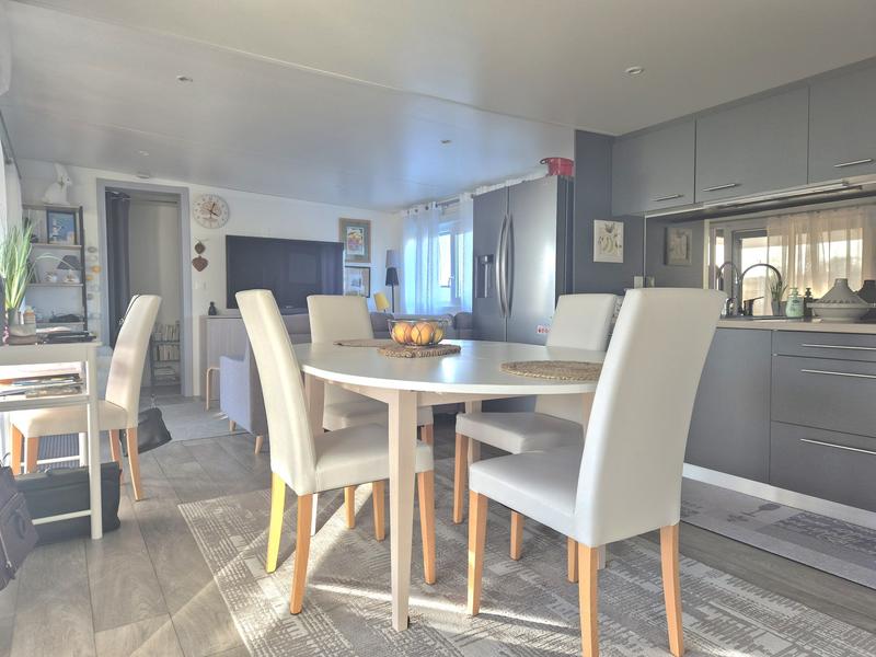 Maison - 80 m² - 4 pièces