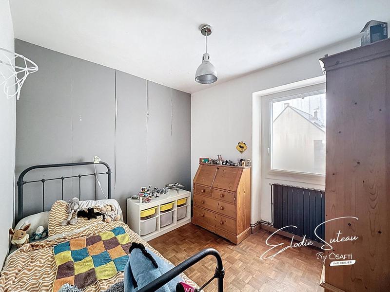 Maison - 110 m² - 7 pièces