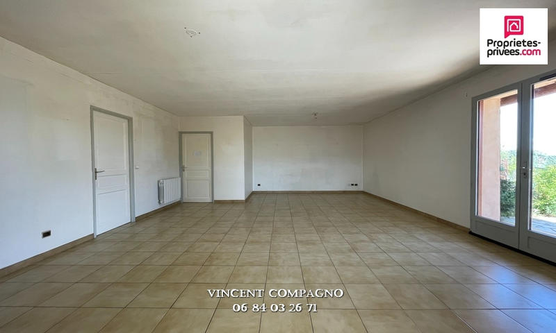 Maison - 108 m² - 4 pièces