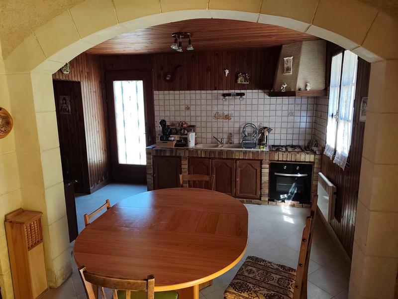 Maison - 90 m² - 5 pièces