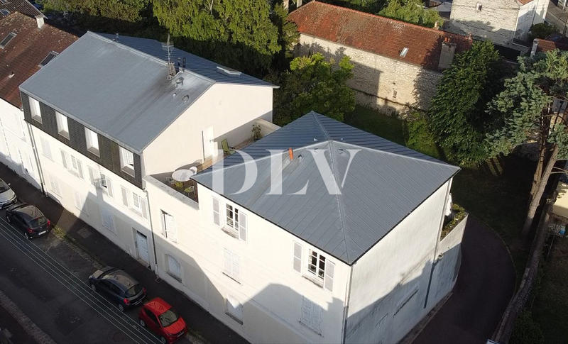 Appartement - 105 m² - 5 pièces