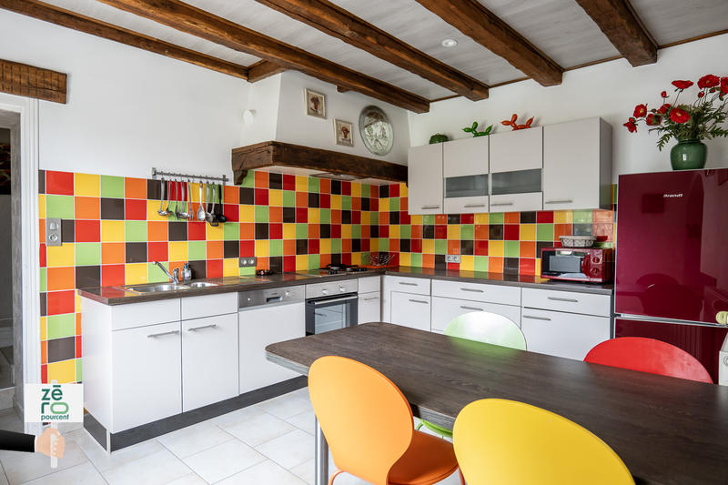 Maison - 240 m² - 10 pièces