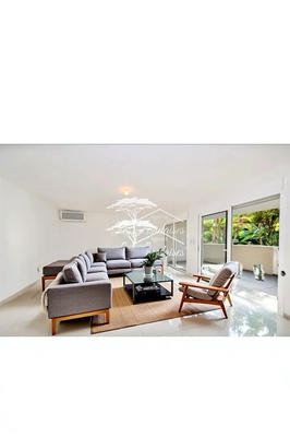 Appartement - 80 m² - 3 pièces