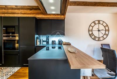 Appartement - 90 m² - 3 pièces