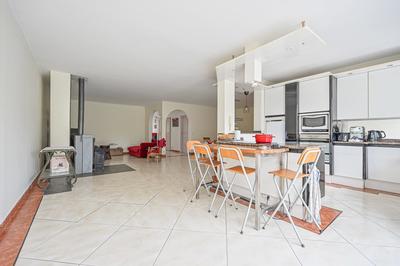 Maison contemporaine - 182 m² - 6 pièces
