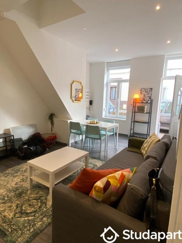 Chambre - 12 m² - 1 pièce