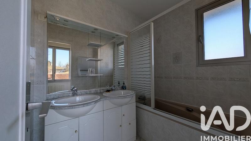 Appartement - 150 m² - 5 pièces