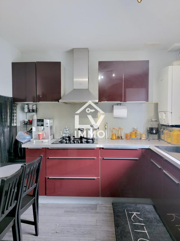 Maison - 62 m² - 5 pièces