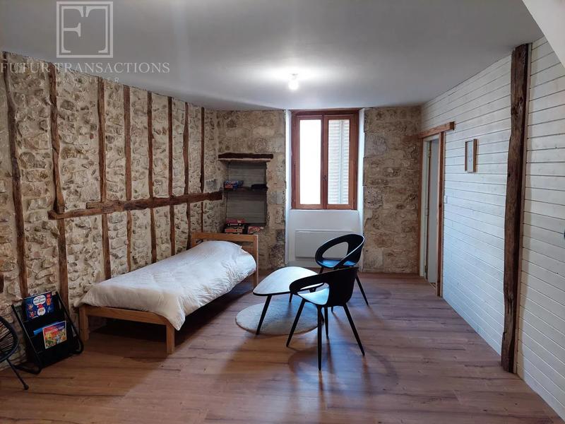 Maison de village - 99 m² - 4 pièces