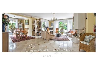 Villa - 215 m² - 9 pièces