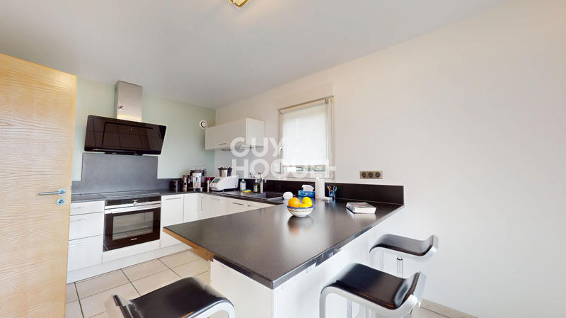 Maison - 145 m² - 5 pièces