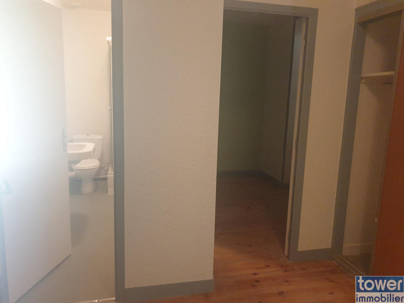 Local commercial - 1 260 m²