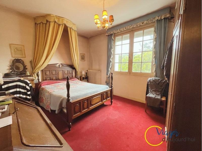 Viager - Maison traditionnelle - 166 m² - 5 pièces