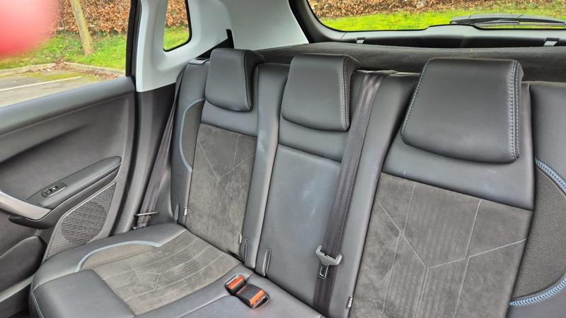 Peugeot 2008 1.2 PureTech 130 Crossway