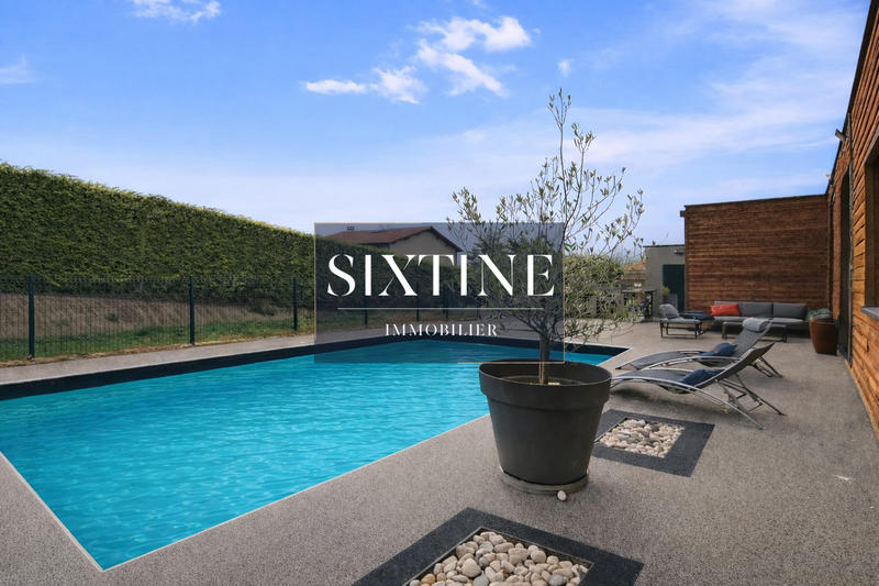 Maison - 138 m² - 5 pièces