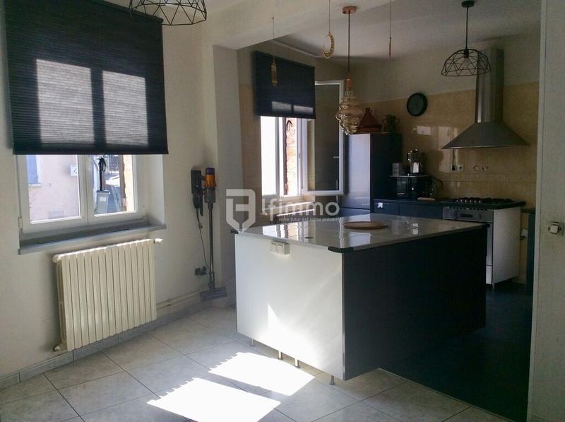 Maison de ville - 90 m² - 5 pièces