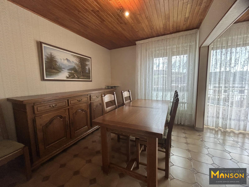 Maison - 92 m² - 4 pièces