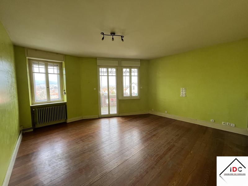 Appartement - 173 m² - 5 pièces