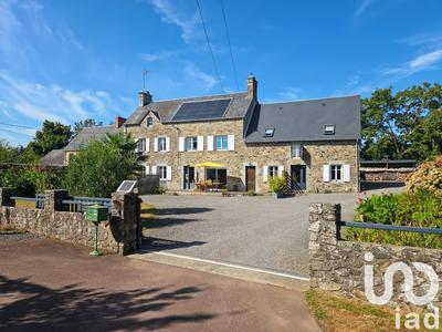 Maison - 207 m² - 10 pièces