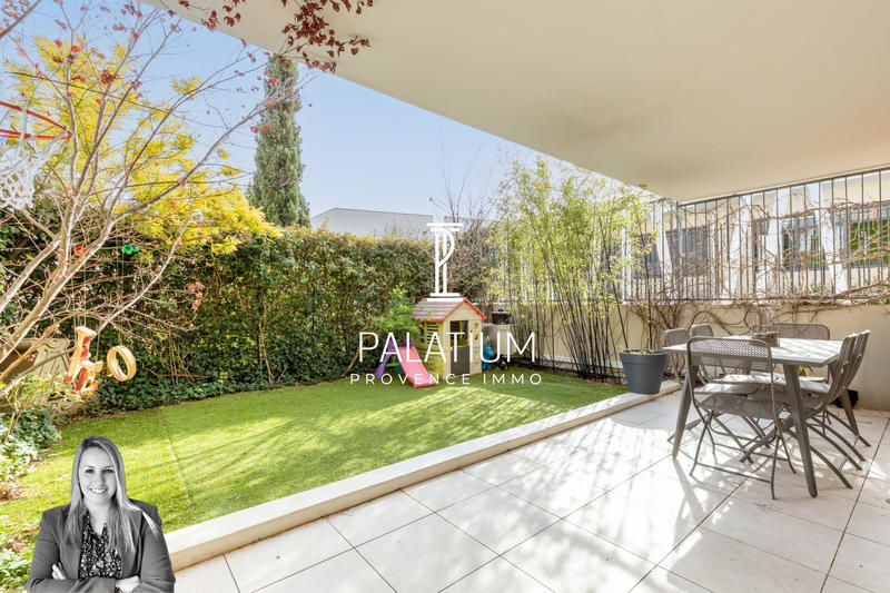 Appartement - 82 m² - 4 pièces