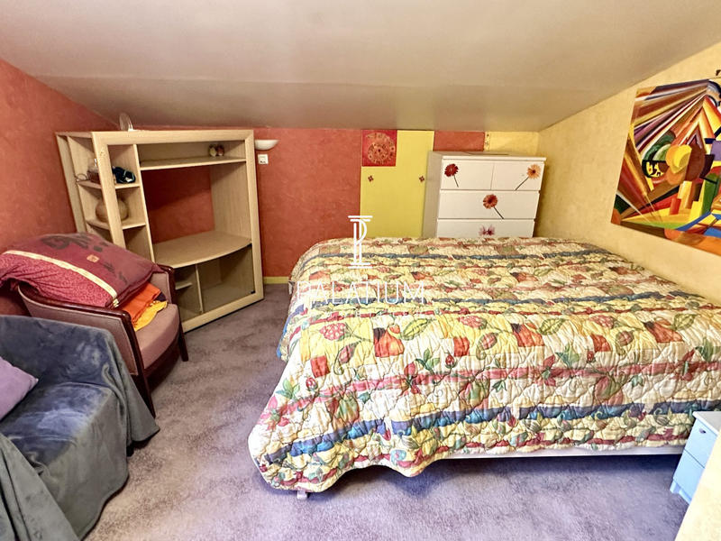 Maison - 140 m² - 7 pièces